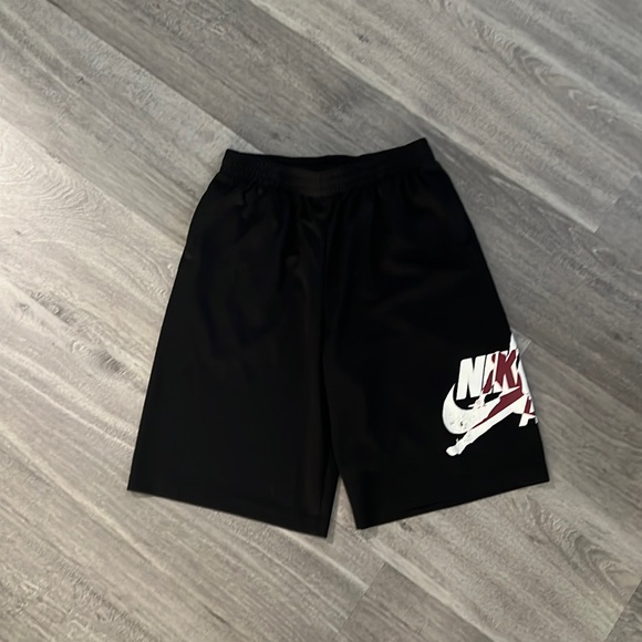 Jordan Bottoms Jordan Nike Youth Shorts Size Xl 315 Poshmark